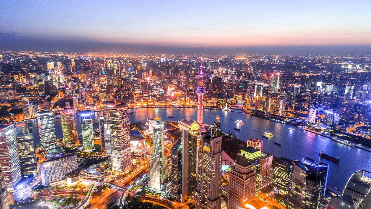 繁華魔都上海城市風(fēng)景圖片桌面壁紙